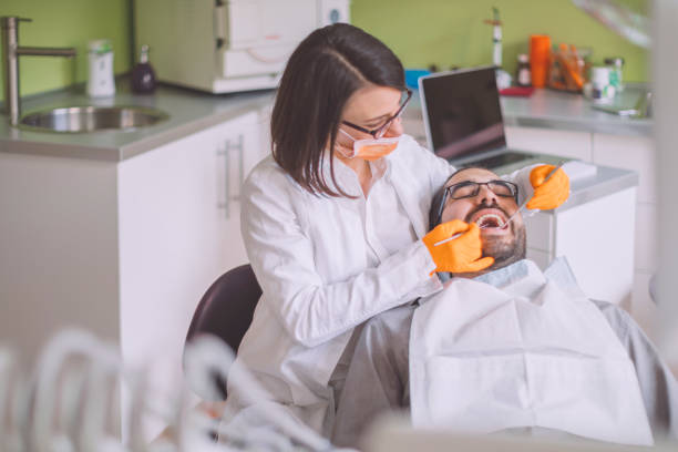Best Emergency Tooth Extraction in Manchaca, TX